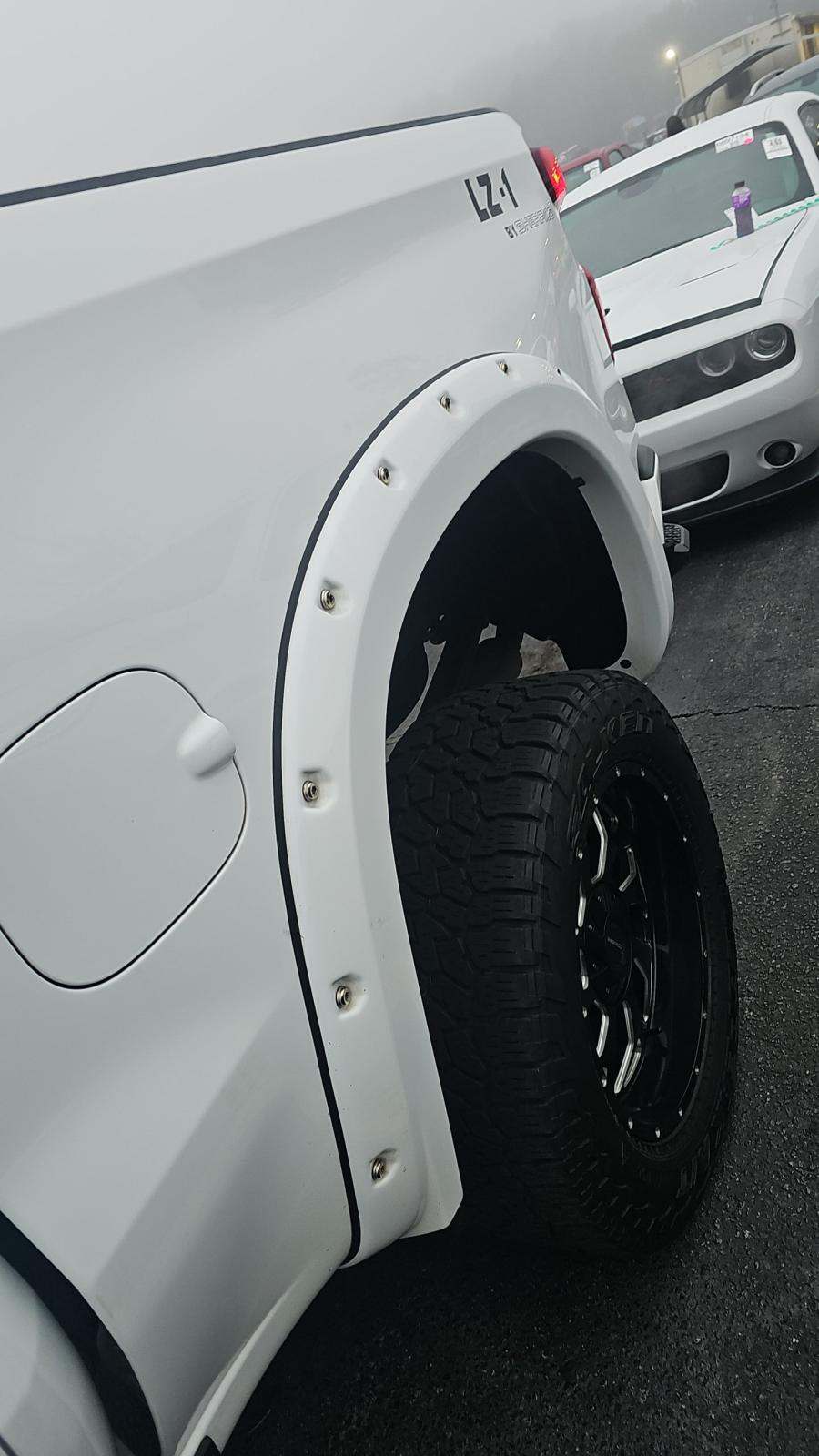 2023 Chevrolet Silverado 1500 RST AWD