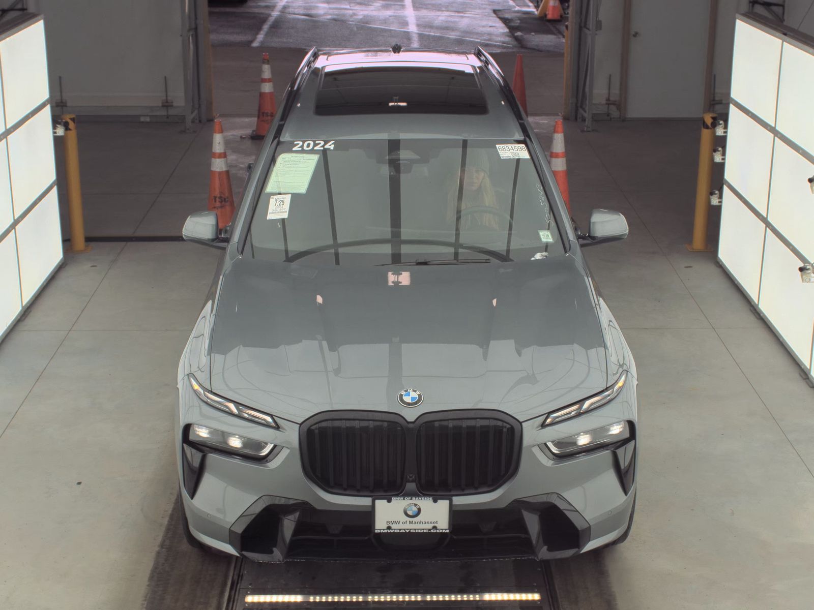 2024 BMW X7 xDrive40i AWD