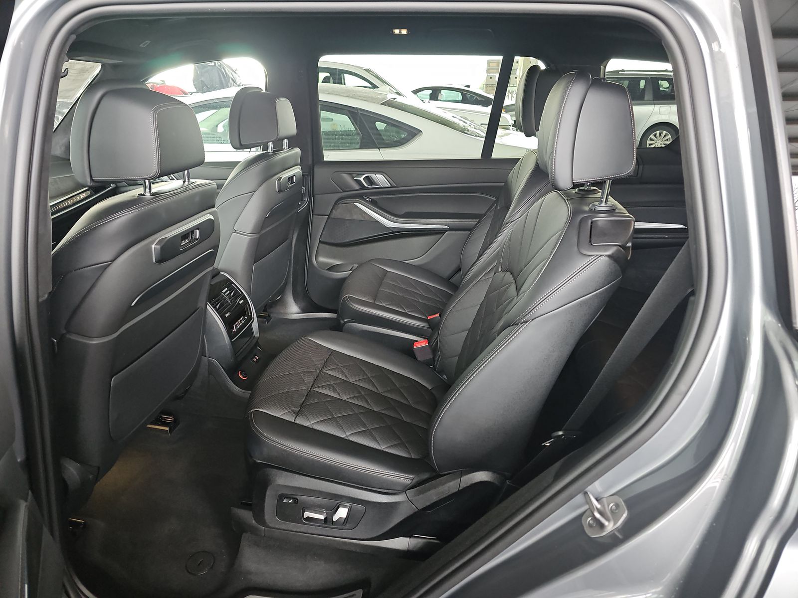 2024 BMW X7 xDrive40i AWD