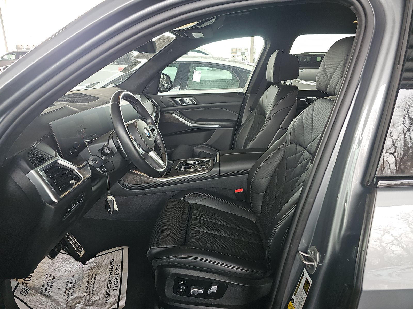 2024 BMW X7 xDrive40i AWD