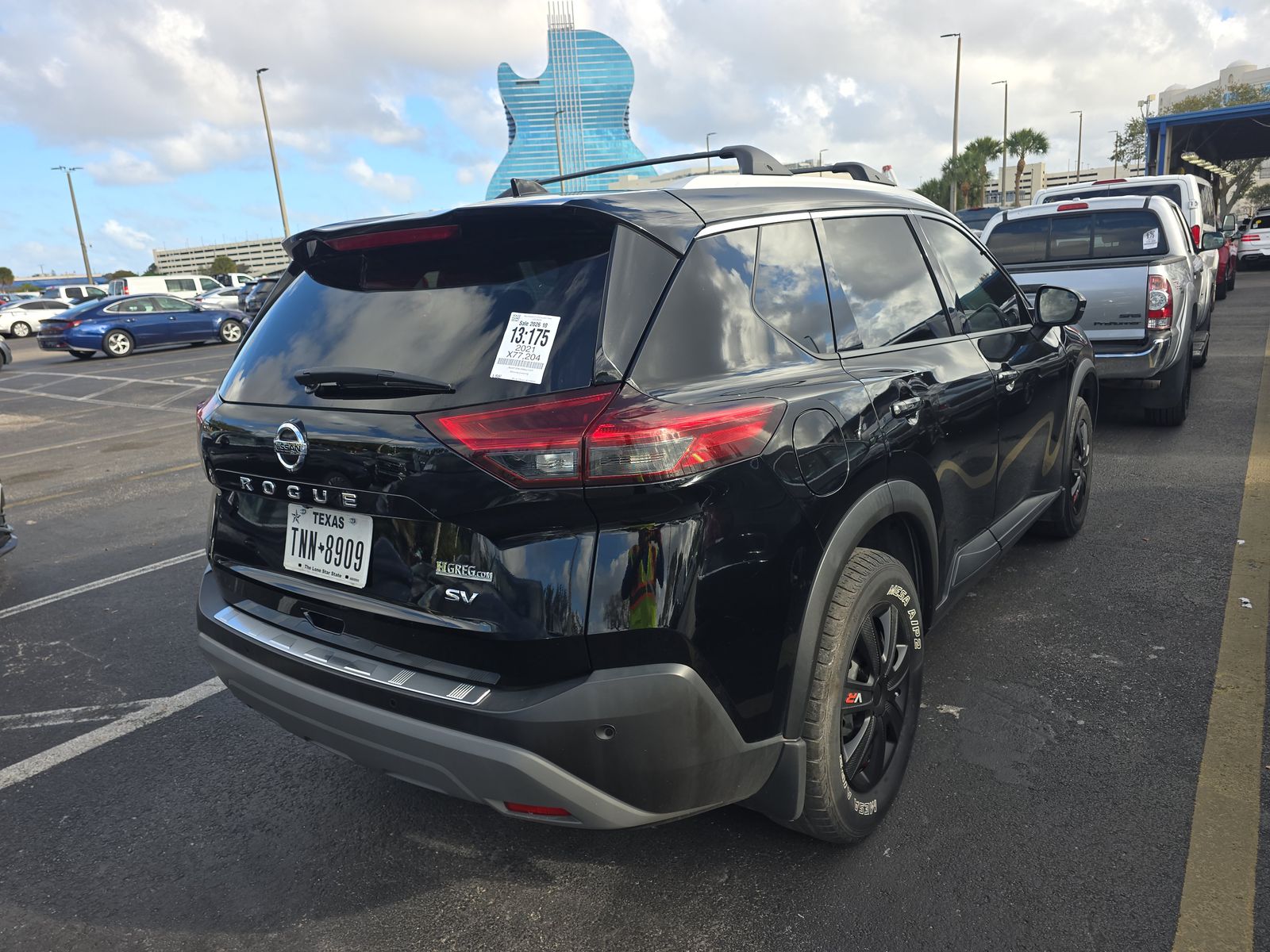 2021 Nissan Rogue SV FWD