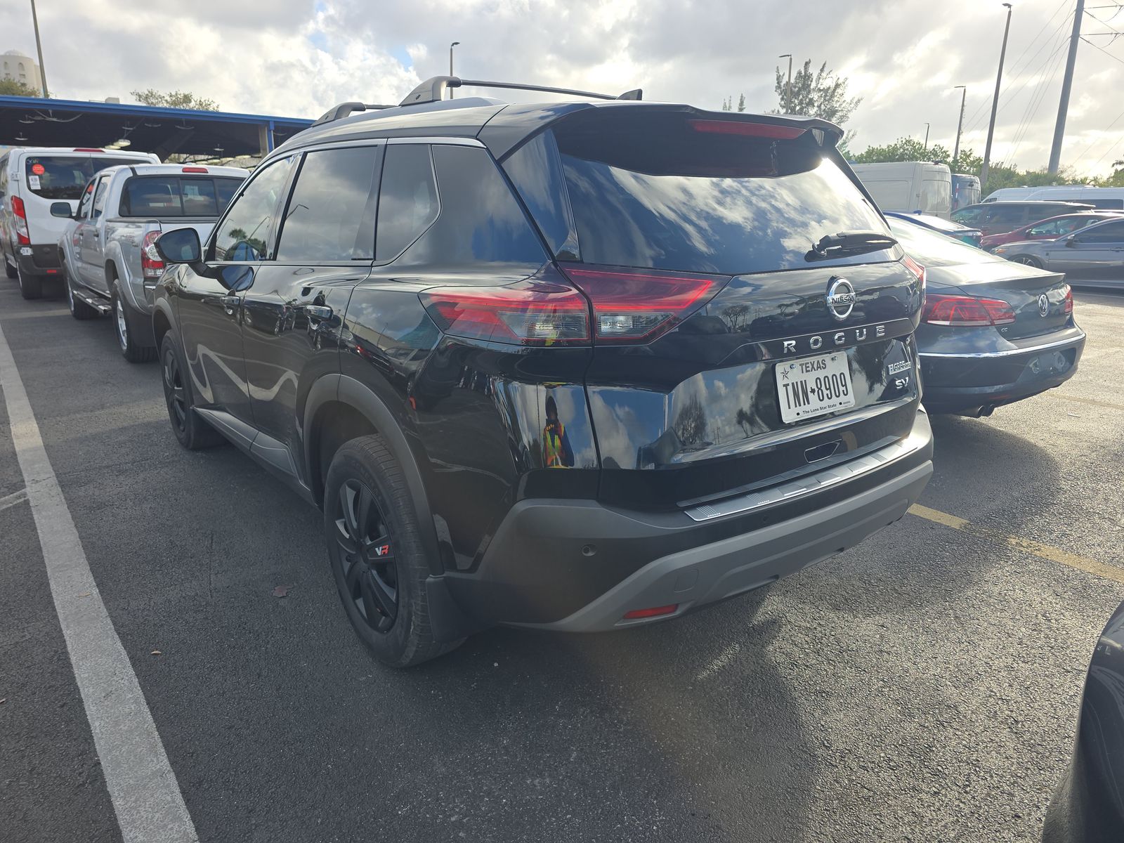 2021 Nissan Rogue SV FWD