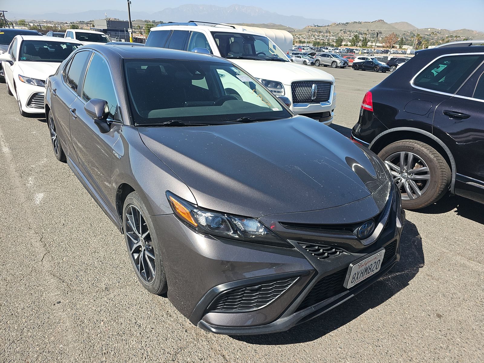 2021 Toyota Camry Hybrid SE FWD