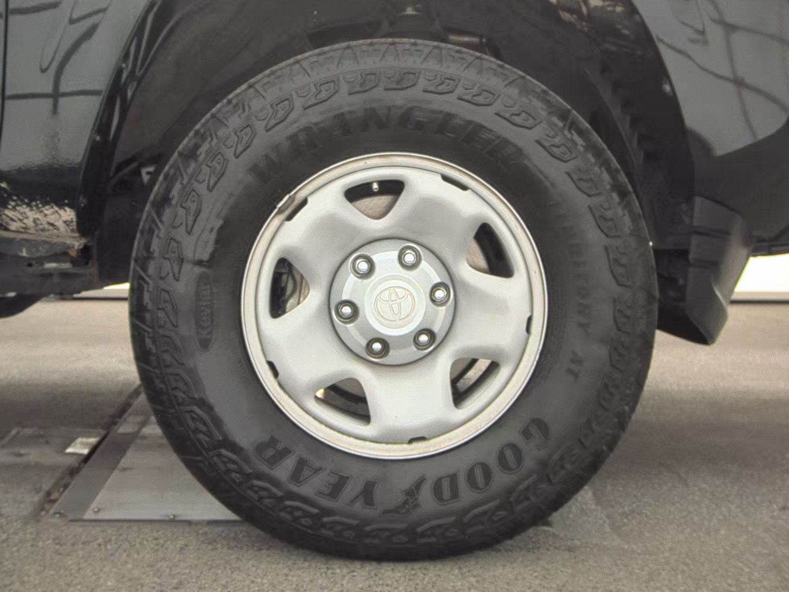 2020 Toyota Tacoma SR RWD