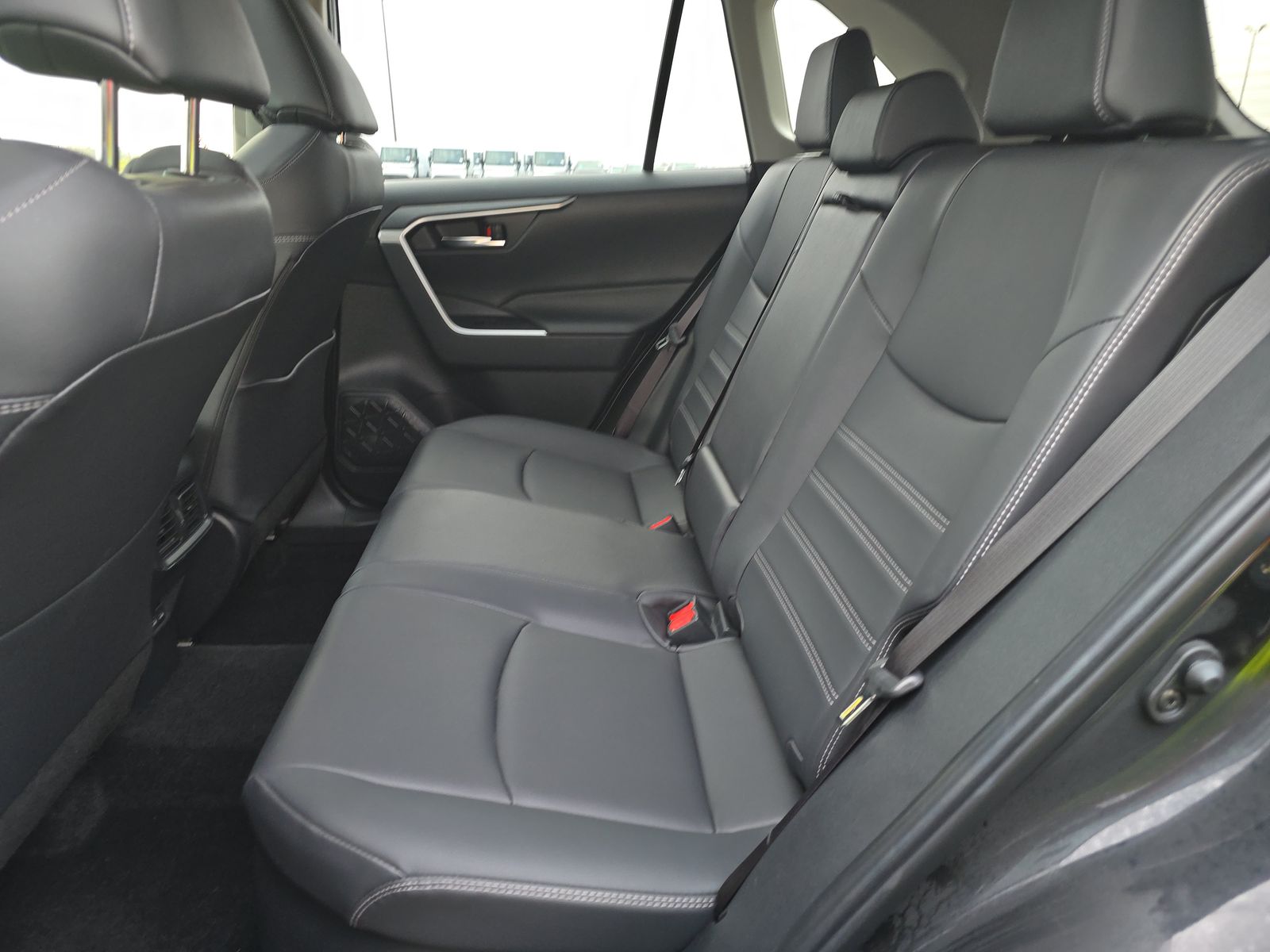 2025 Toyota RAV4 Hybrid XLE Premium AWD