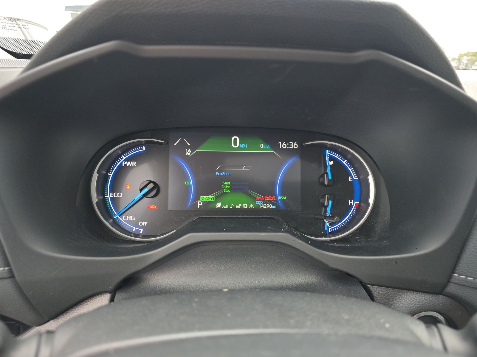 2025 Toyota RAV4 Hybrid XLE Premium AWD
