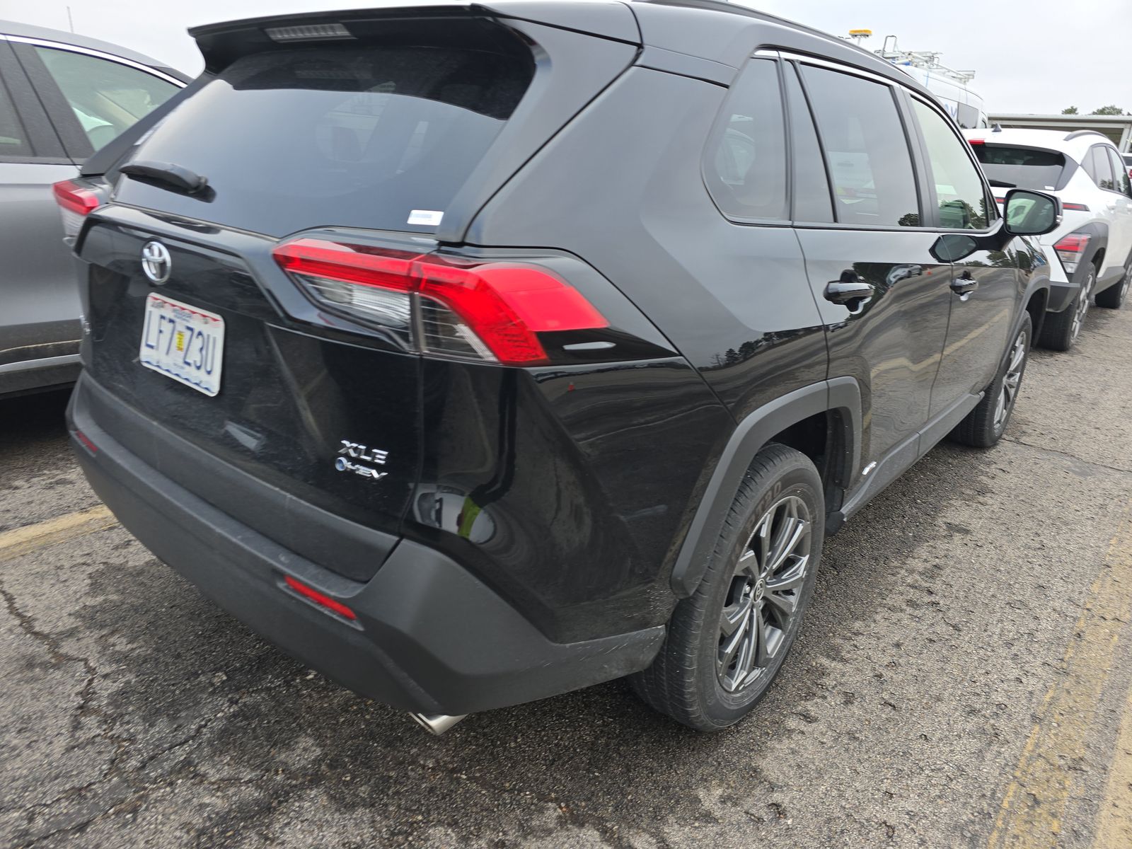 2025 Toyota RAV4 Hybrid XLE Premium AWD