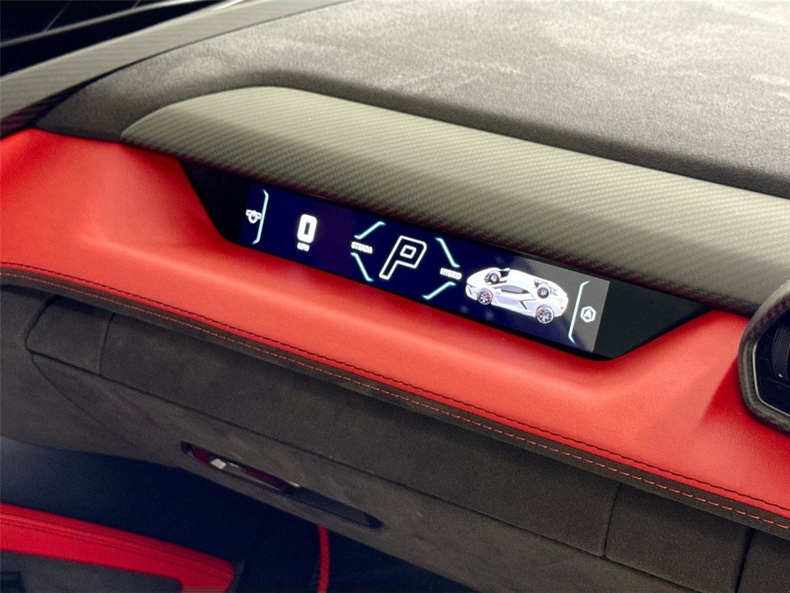 2024 Lamborghini Revuelto Base AWD