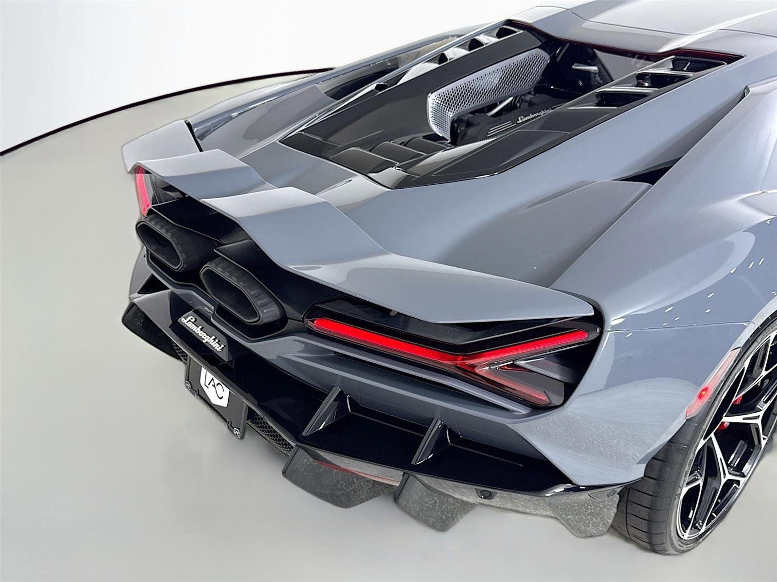 2024 Lamborghini Revuelto Base AWD