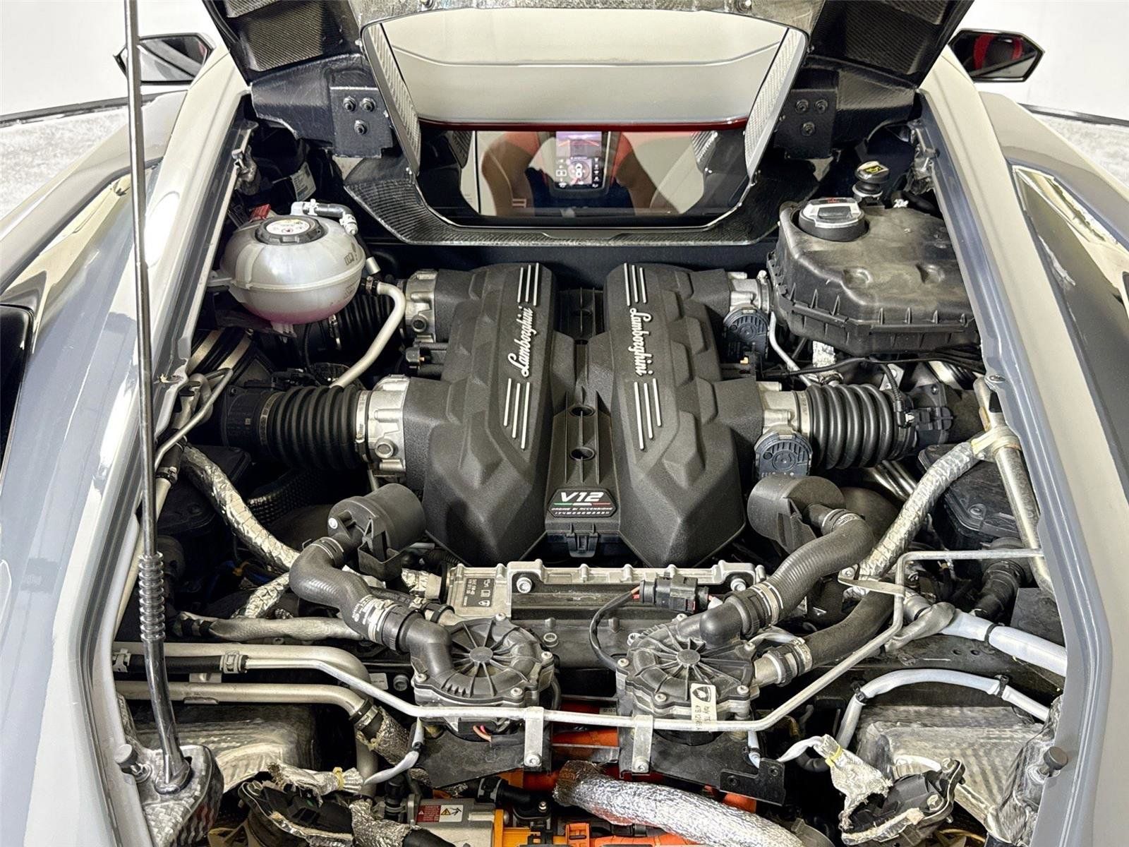 2024 Lamborghini Revuelto Base AWD