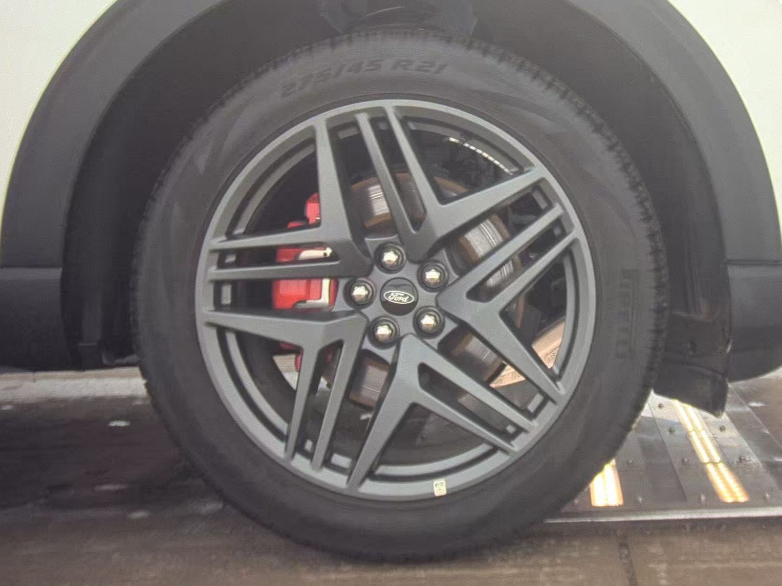 2025 Ford Explorer ST-Line AWD