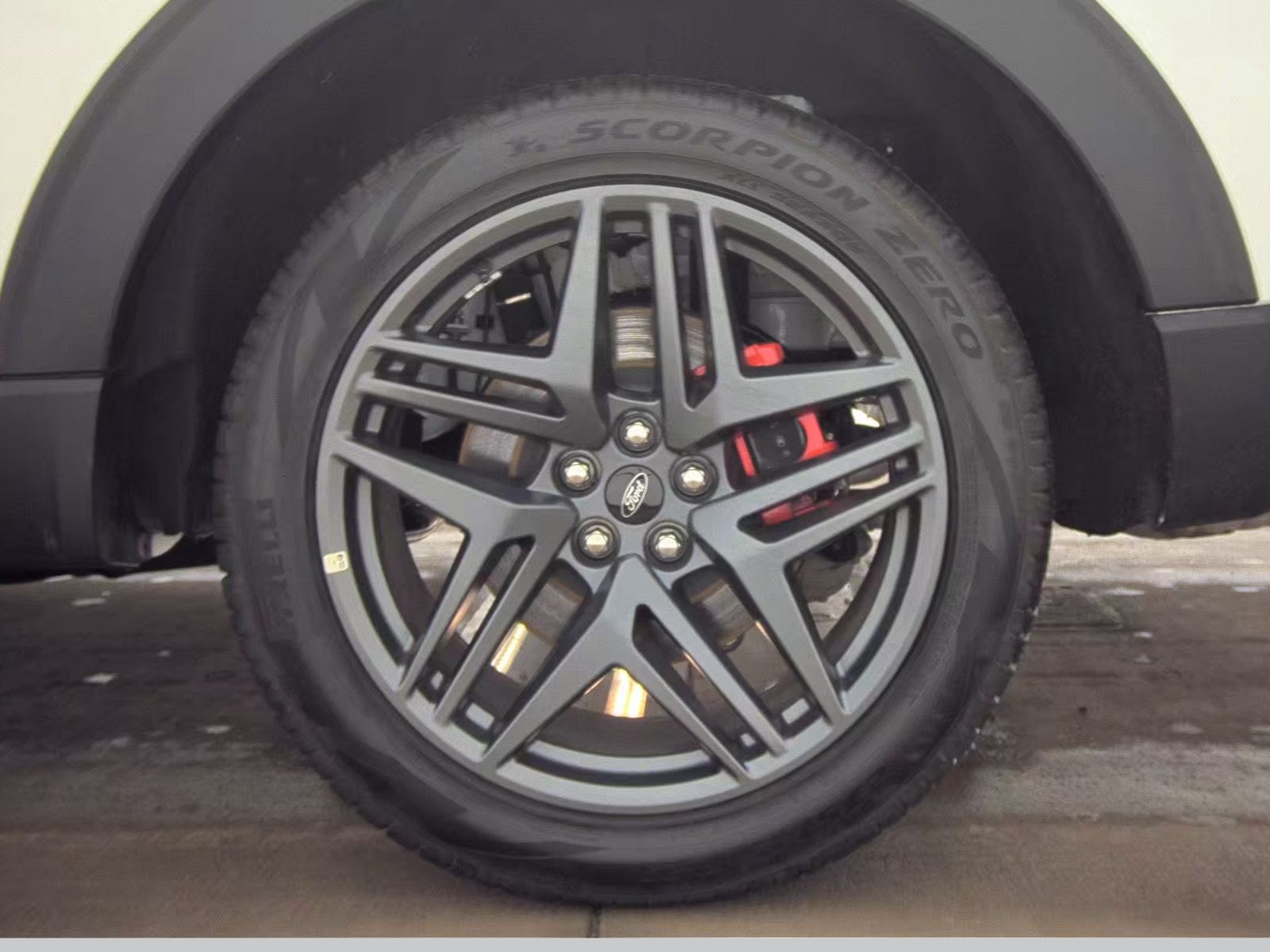 2025 Ford Explorer ST-Line AWD