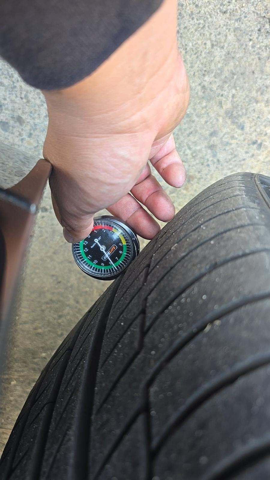 2025 BMW X5 xDrive40i AWD