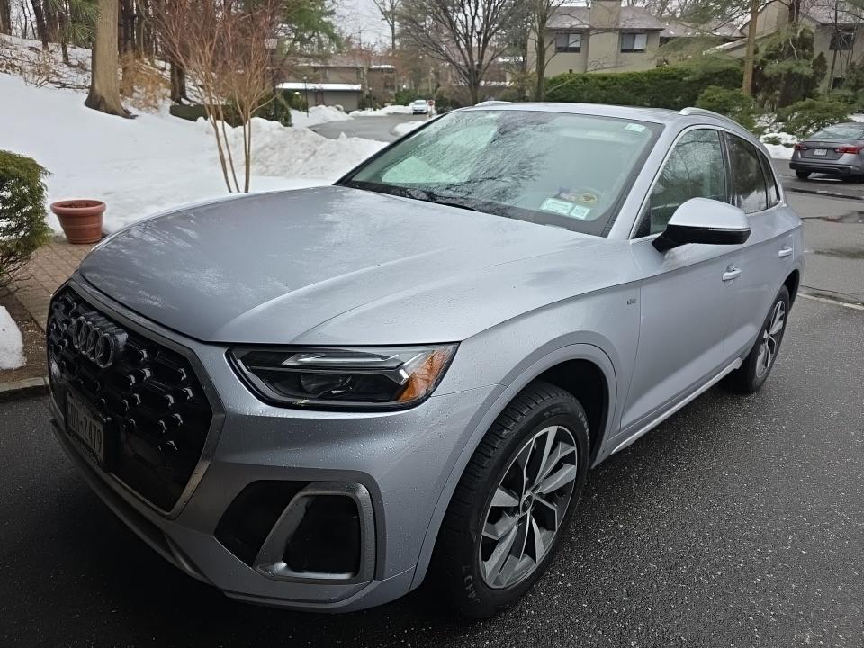 2022 Audi Q5 S line Premium AWD