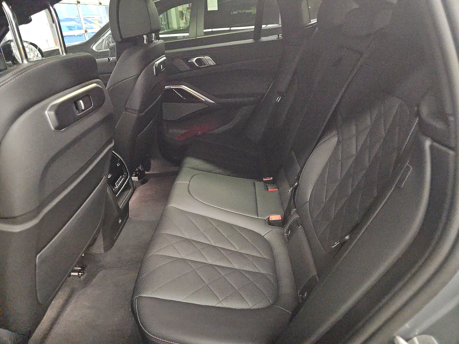 2026 BMW X6 xDrive40i AWD