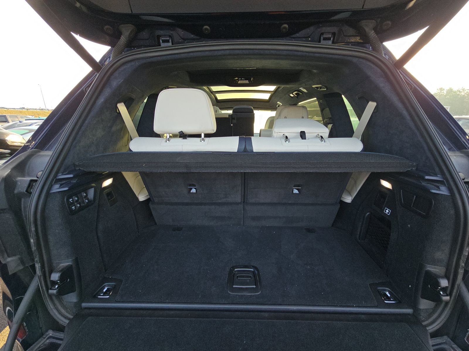 2020 BMW X7 M50i AWD