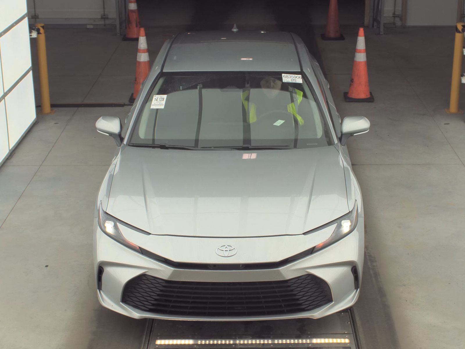 2025 Toyota Camry LE FWD