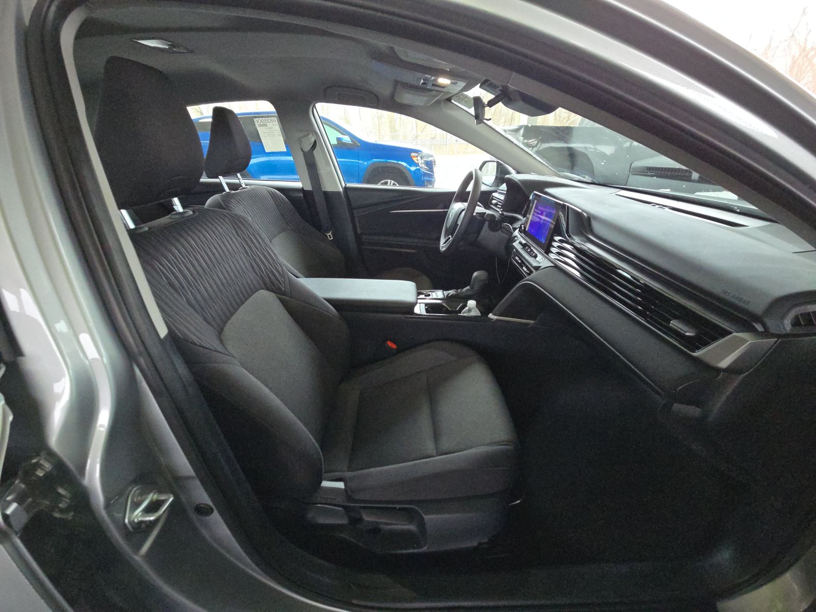 2025 Toyota Camry LE FWD