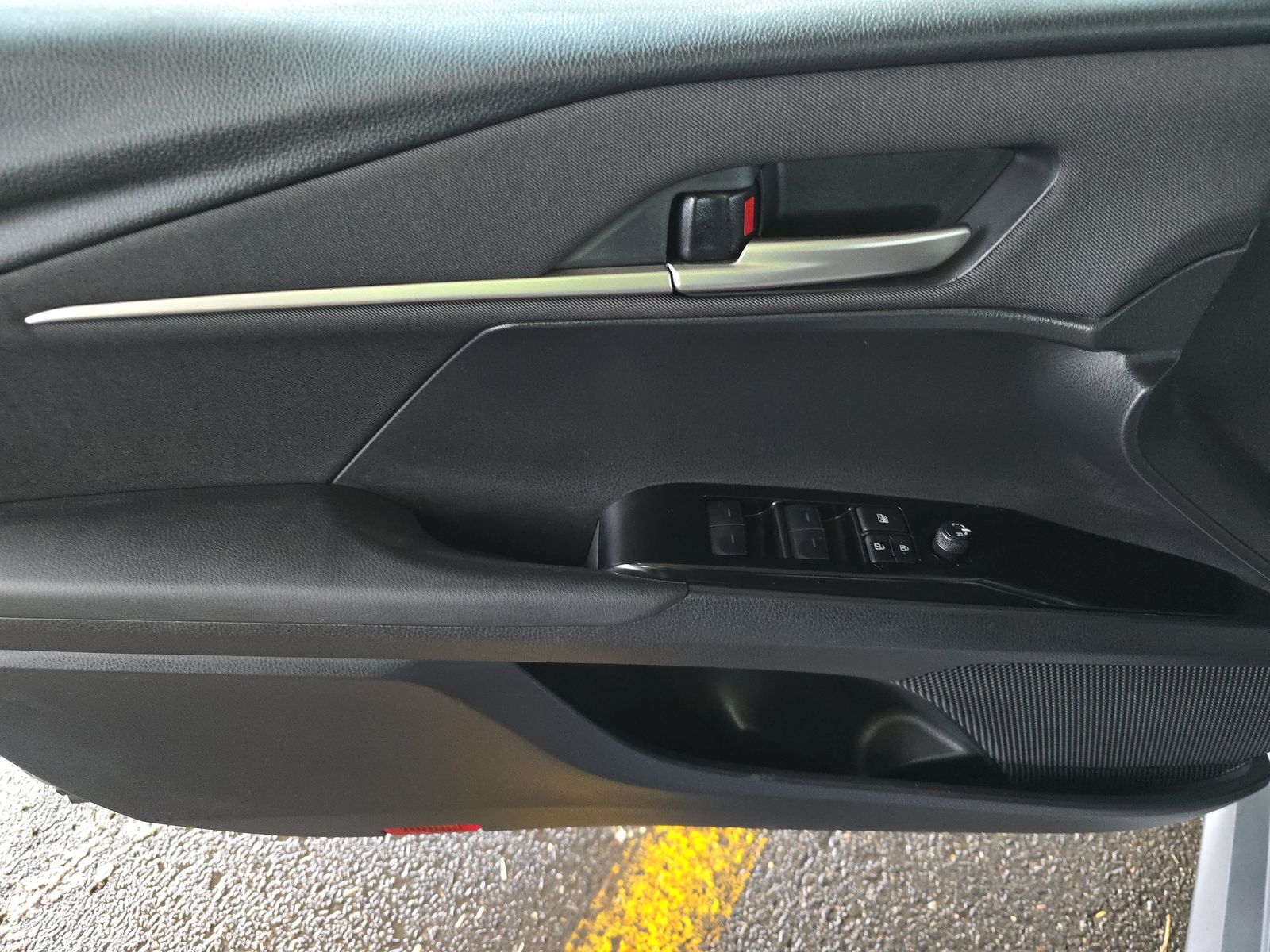 2025 Toyota Camry LE FWD