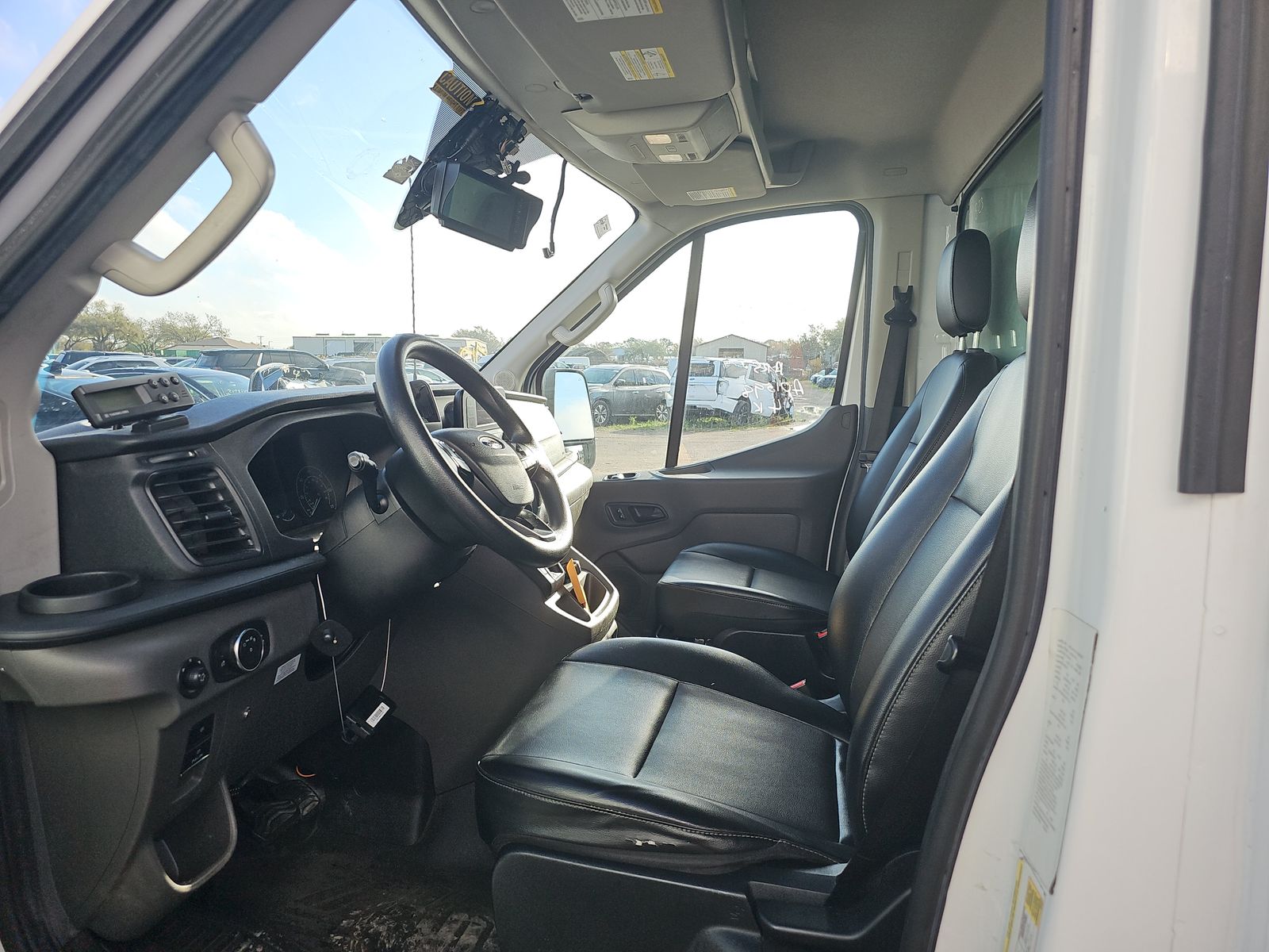 FORD TRANSIT 350 - 8