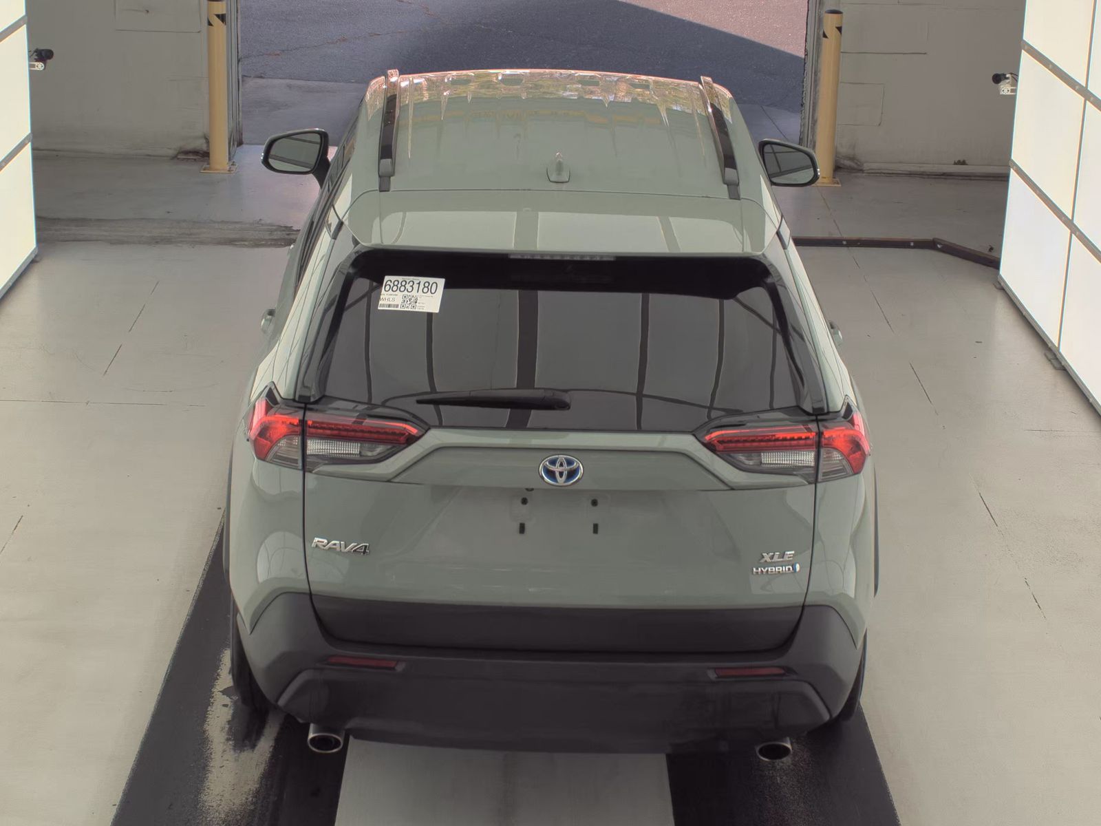 TOYOTA PRIUS - 7