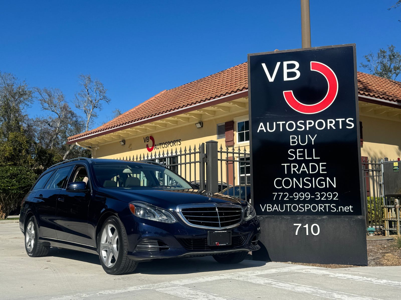 MERCEDES-BENZ E-CLASS - 5