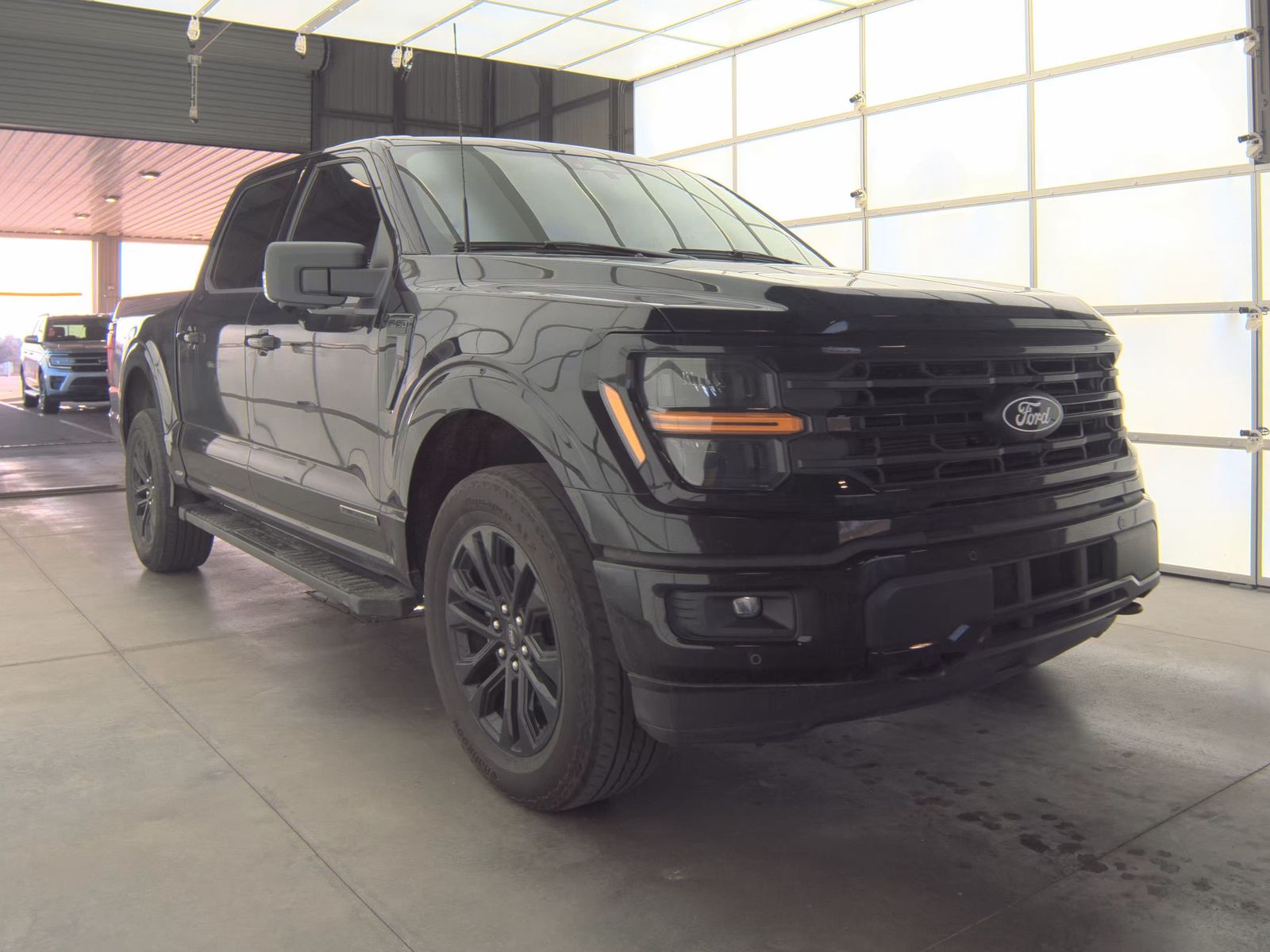 2024 Ford F-150 Hybrid XLT AWD