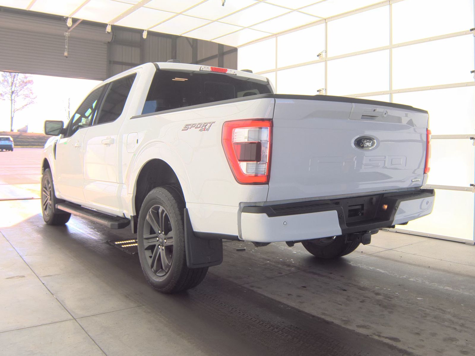 2023 Ford F-150 Lariat AWD