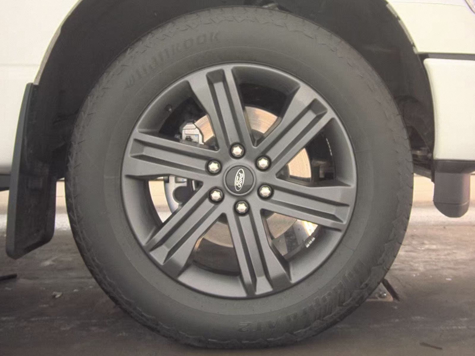 2023 Ford F-150 Lariat AWD