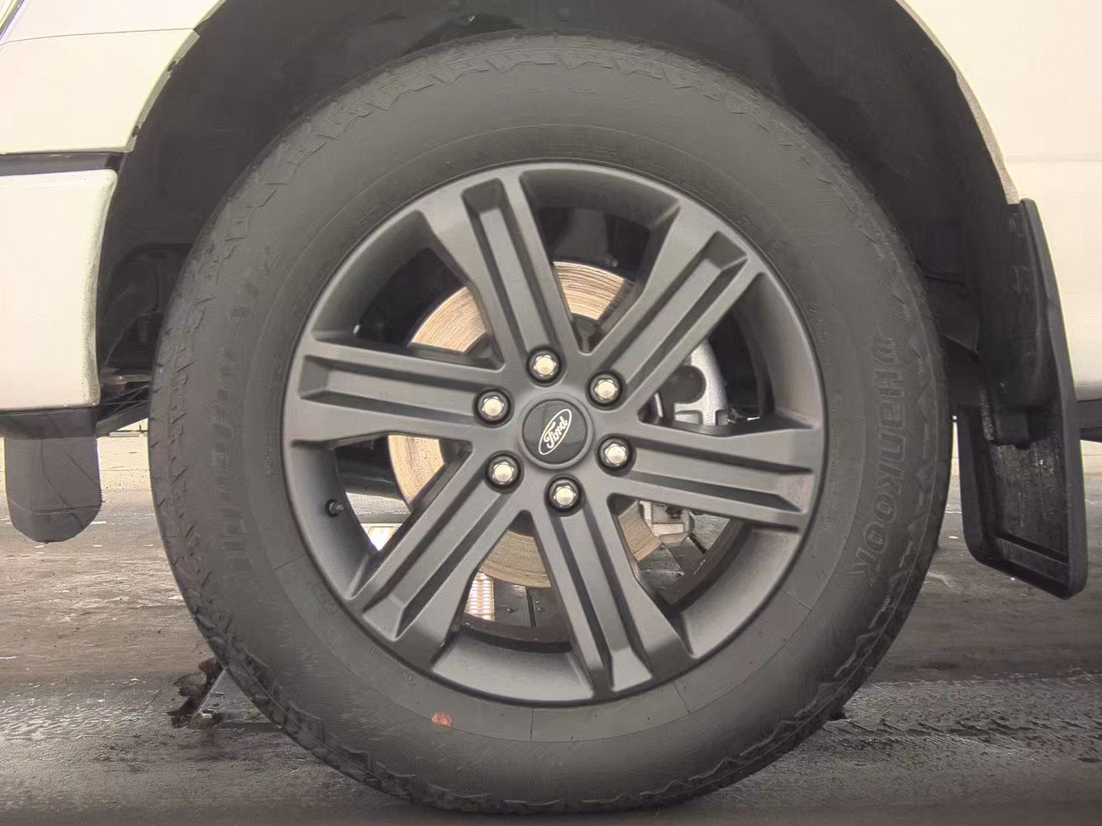 2023 Ford F-150 Lariat AWD