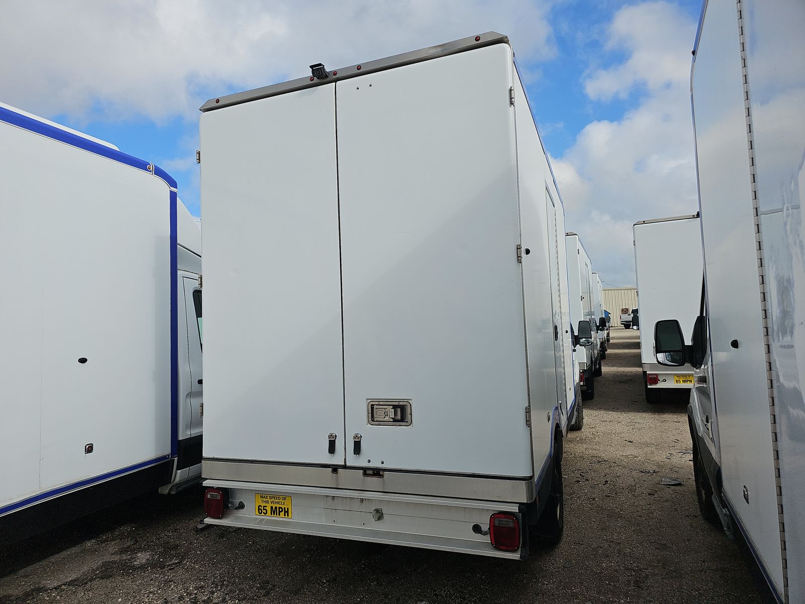 FORD TRANSIT 350 - 5