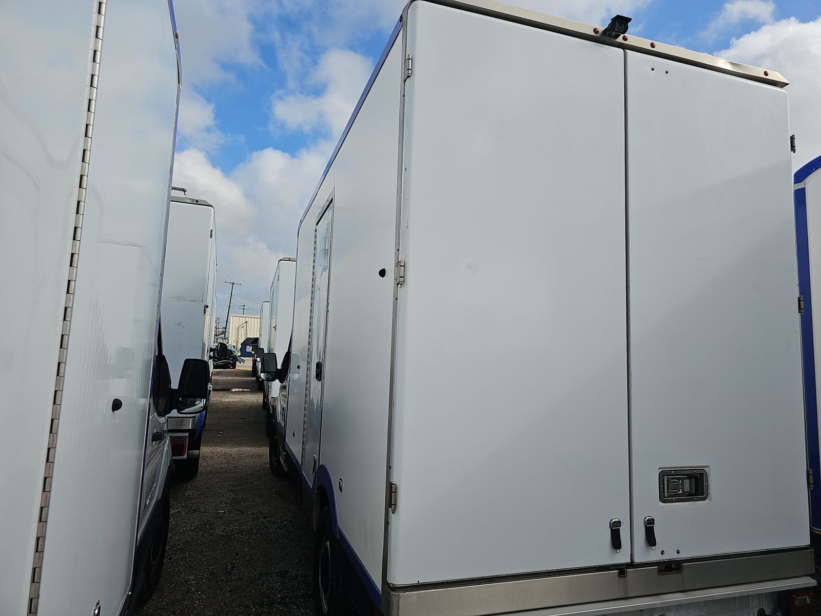 FORD TRANSIT 350 - 7