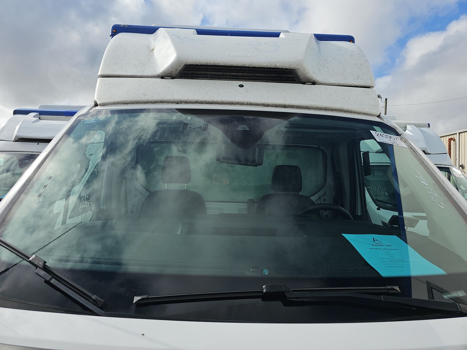 FORD TRANSIT 350 - 9
