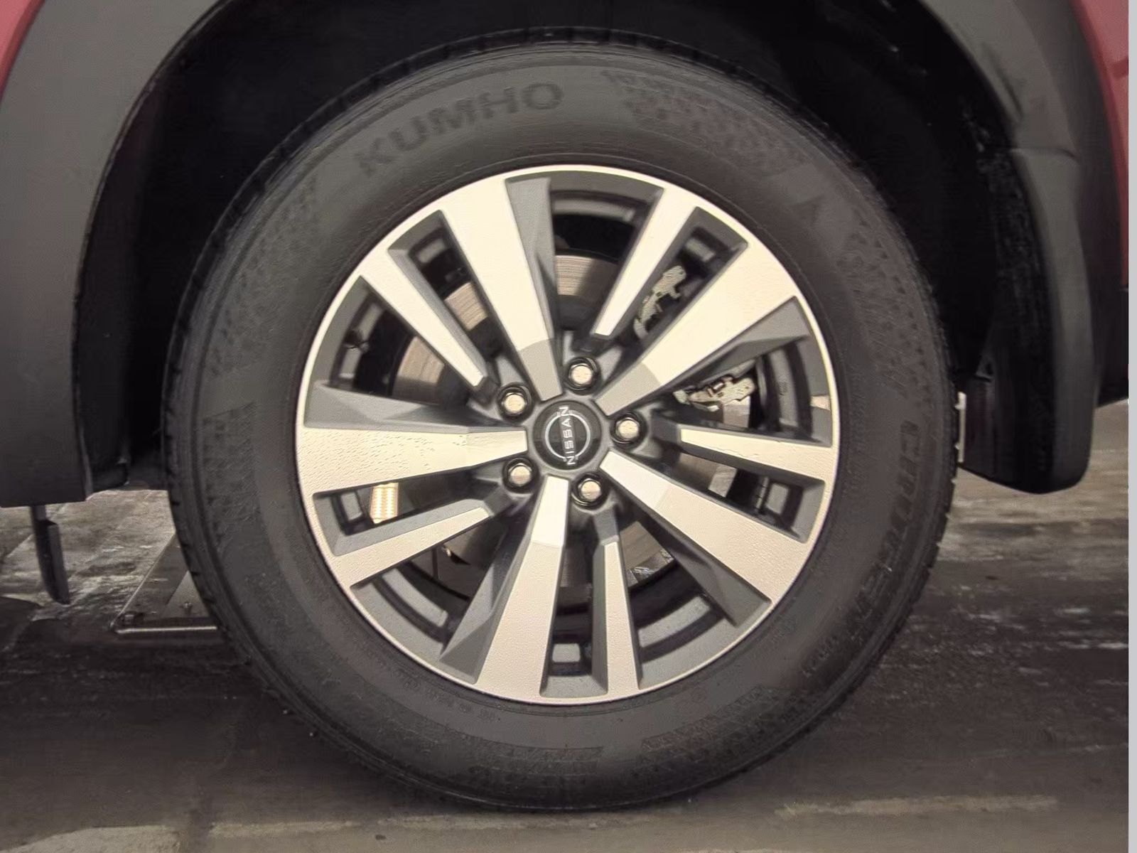 2025 Nissan Pathfinder SL AWD