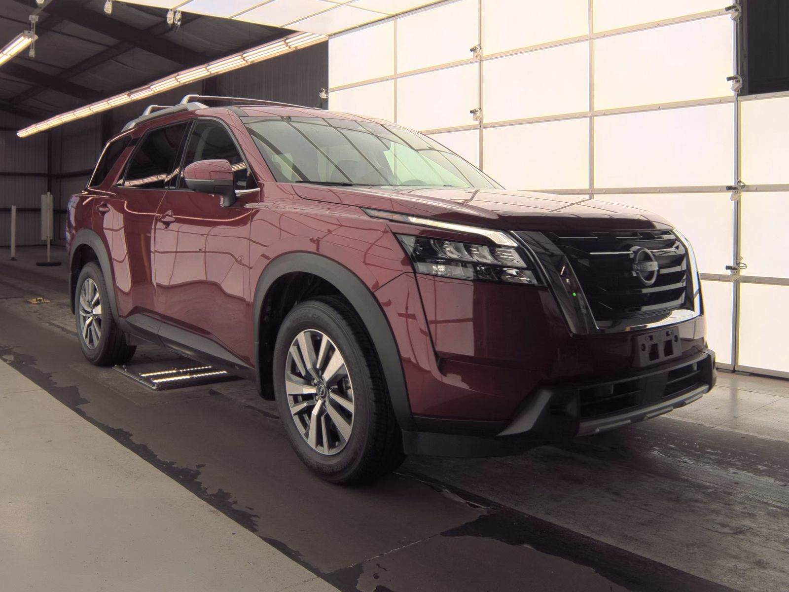 2025 Nissan Pathfinder SL AWD