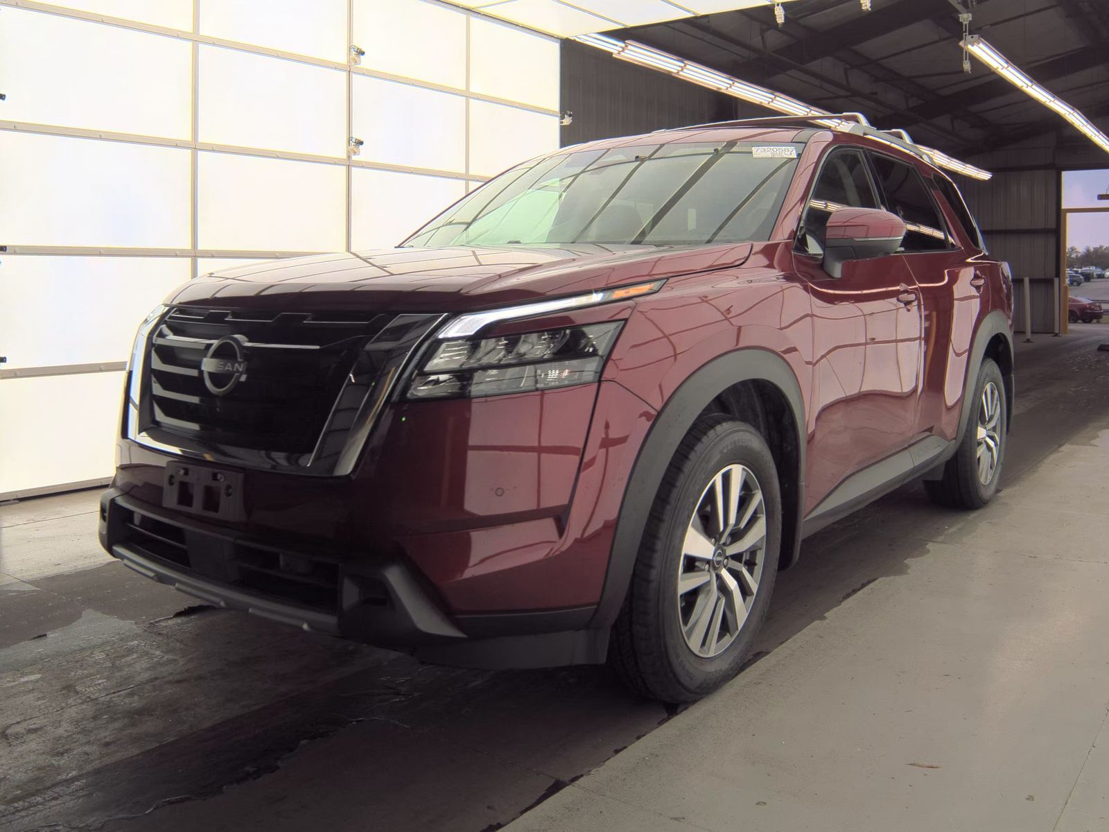 2025 Nissan Pathfinder SL AWD