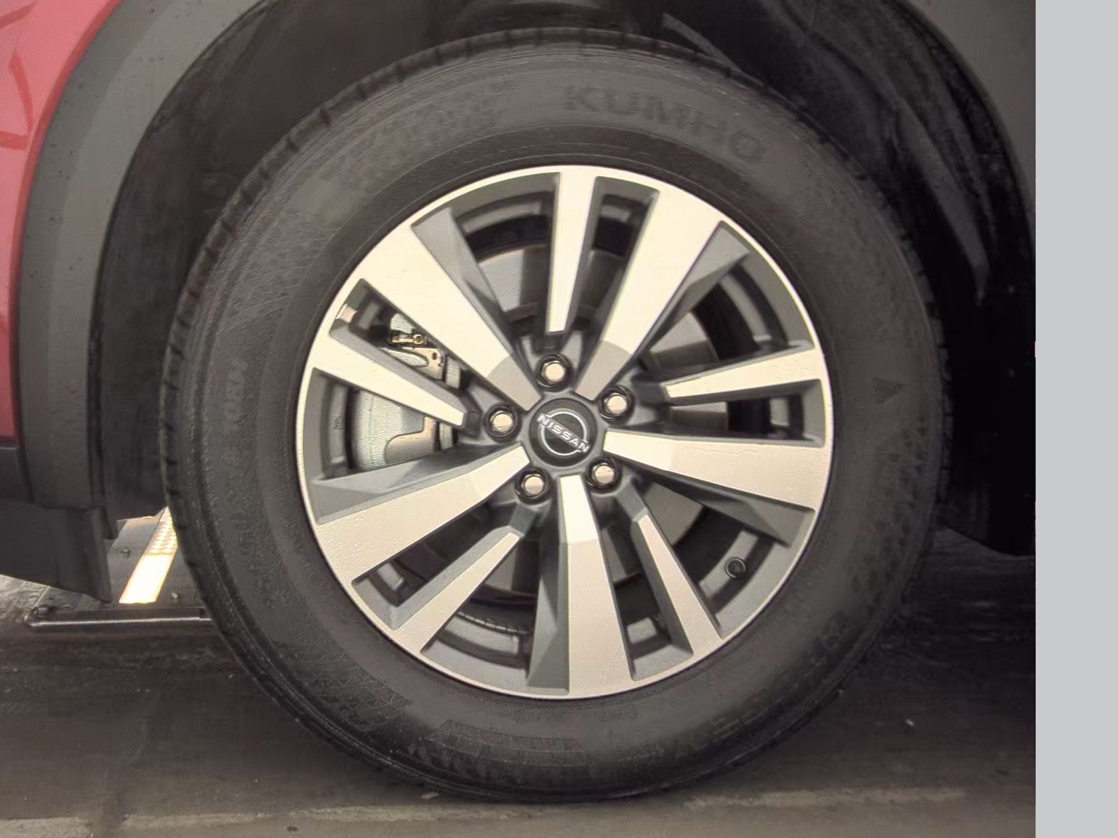 2025 Nissan Pathfinder SL AWD