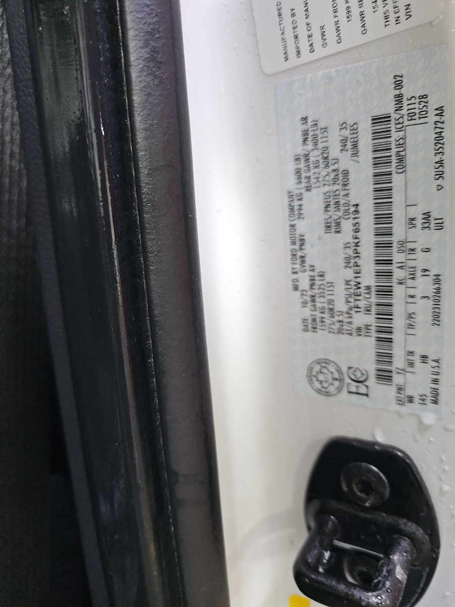 2023 Ford F-150 Lariat AWD