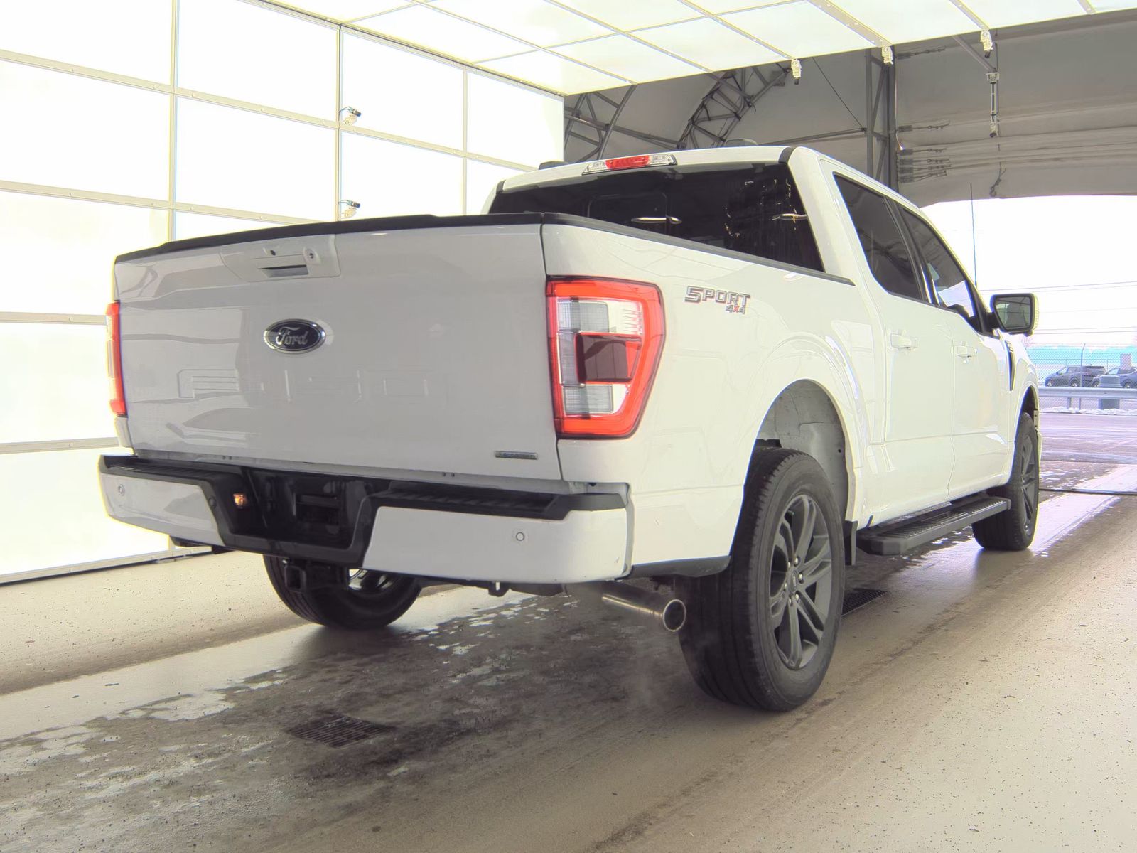 2023 Ford F-150 Lariat AWD