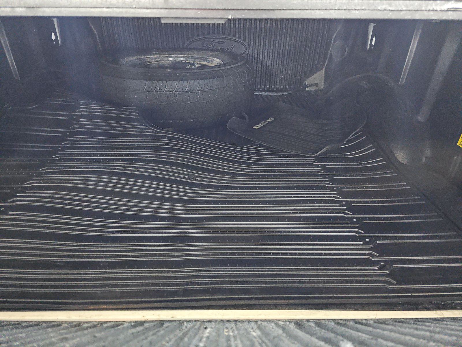 2023 Ford F-150 Lariat AWD