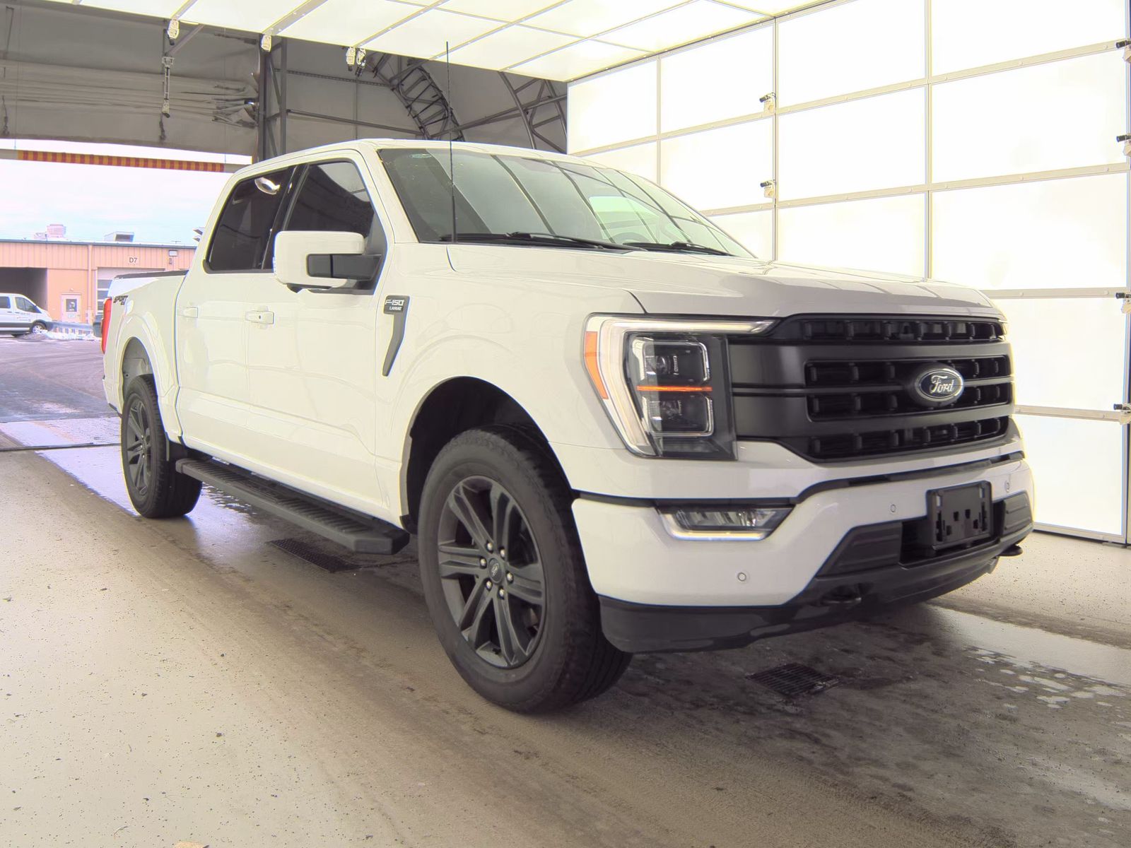 2023 Ford F-150 Lariat AWD