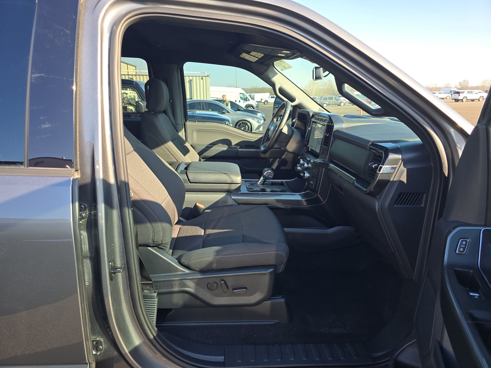 2023 Ford F-150 XLT AWD