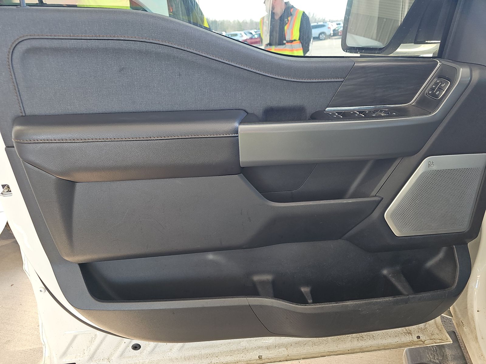 2024 Ford F-150 Hybrid Lariat AWD