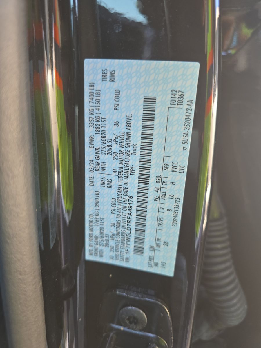 2024 Ford F-150 Hybrid Lariat AWD