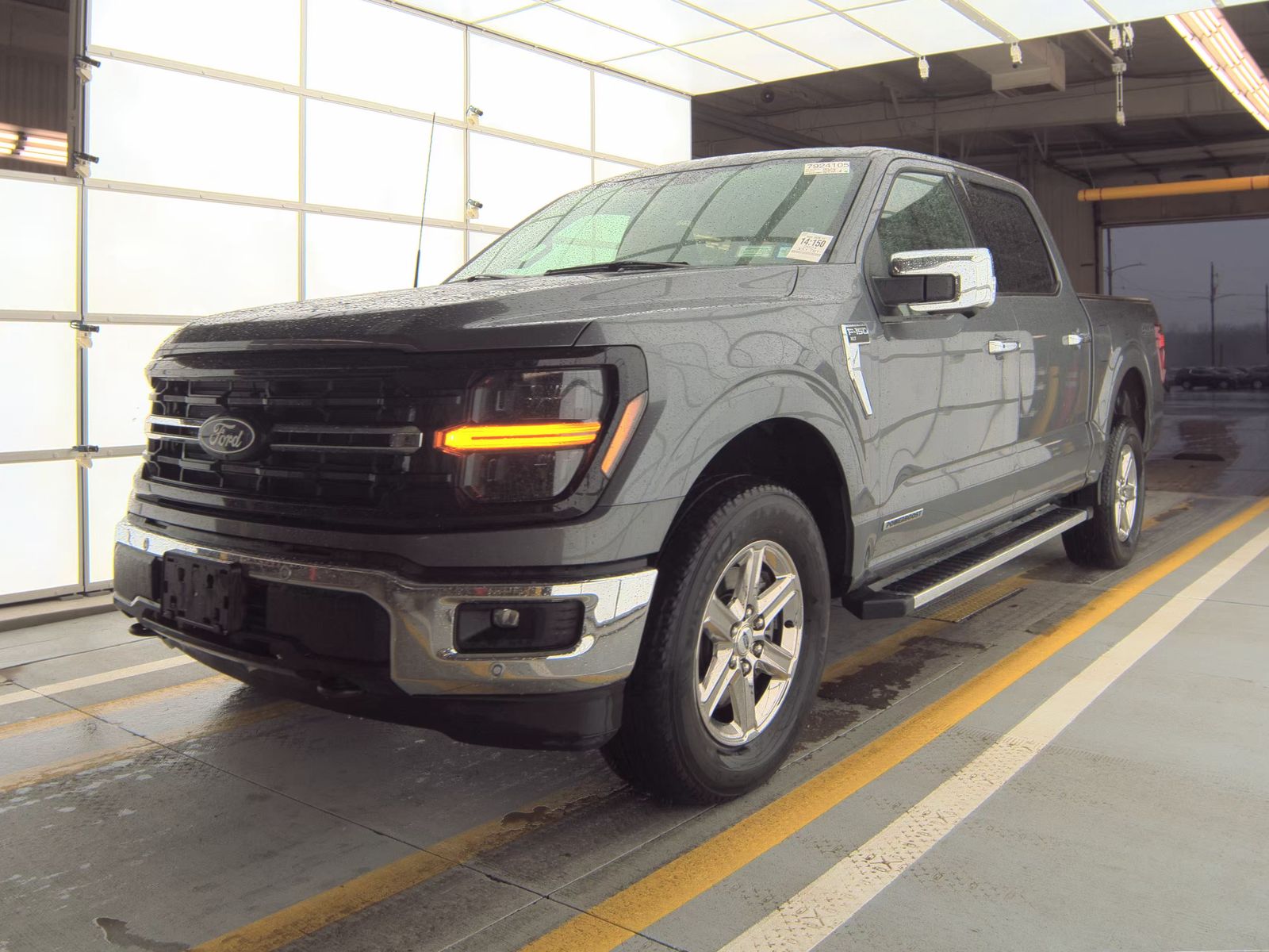 2024 Ford F-150 Hybrid XLT AWD