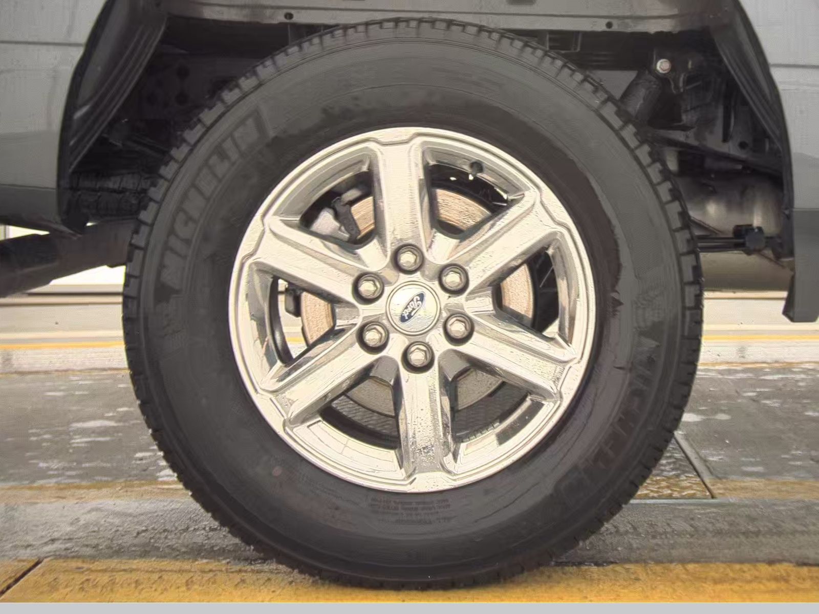 2024 Ford F-150 Hybrid XLT AWD