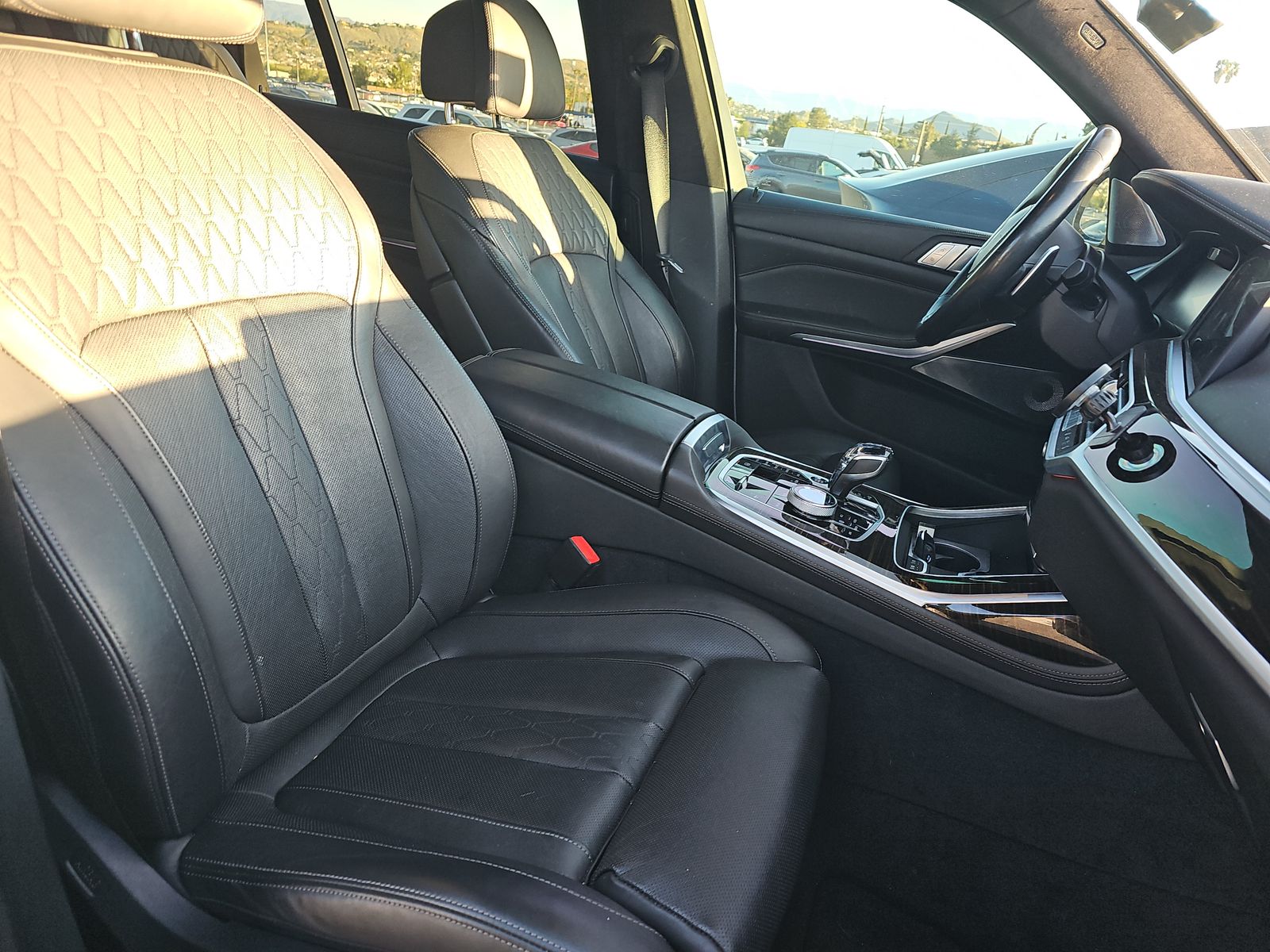 2021 BMW X7 M50i AWD