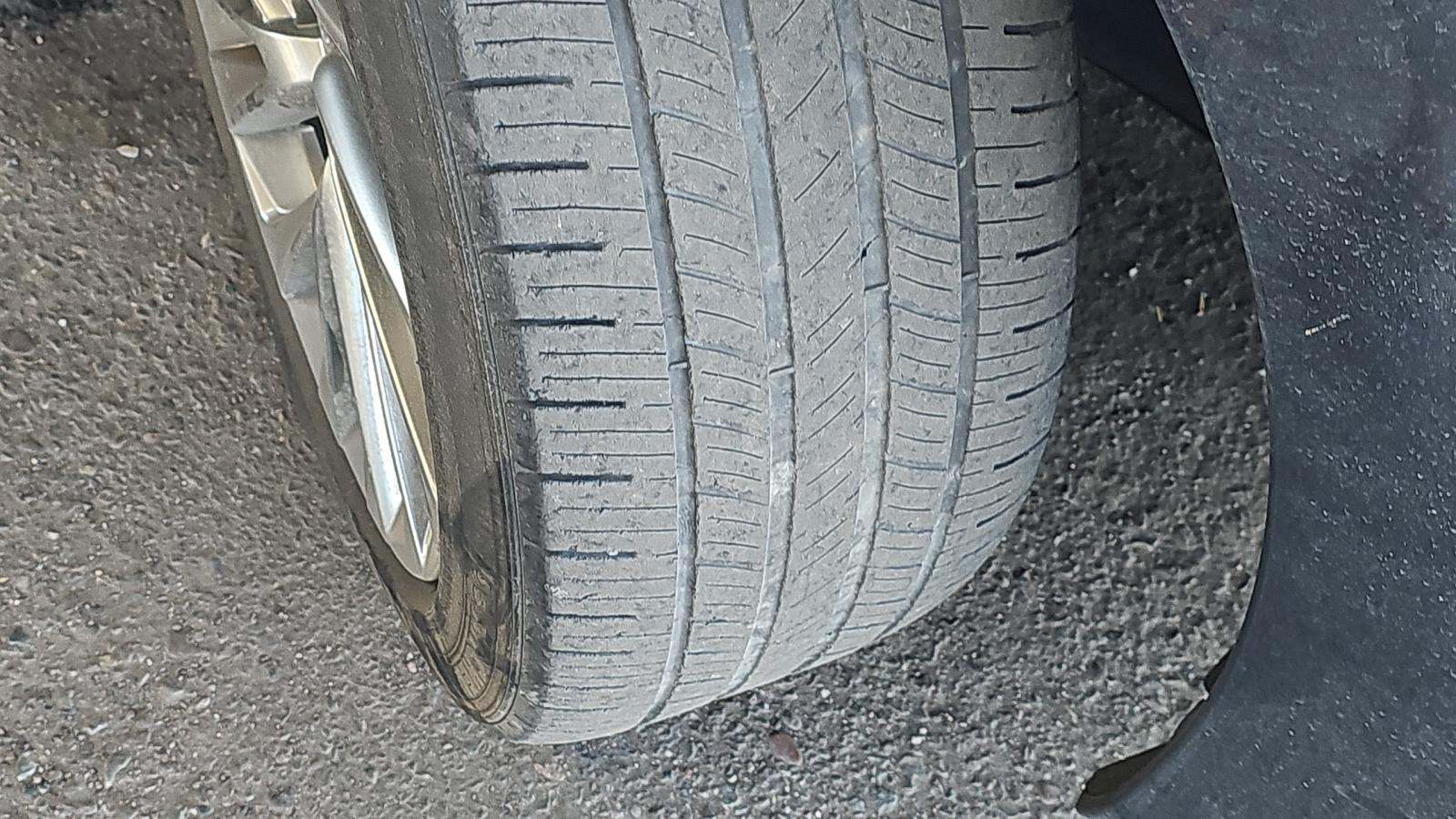 2022 Lexus ES ES 300h Luxury FWD