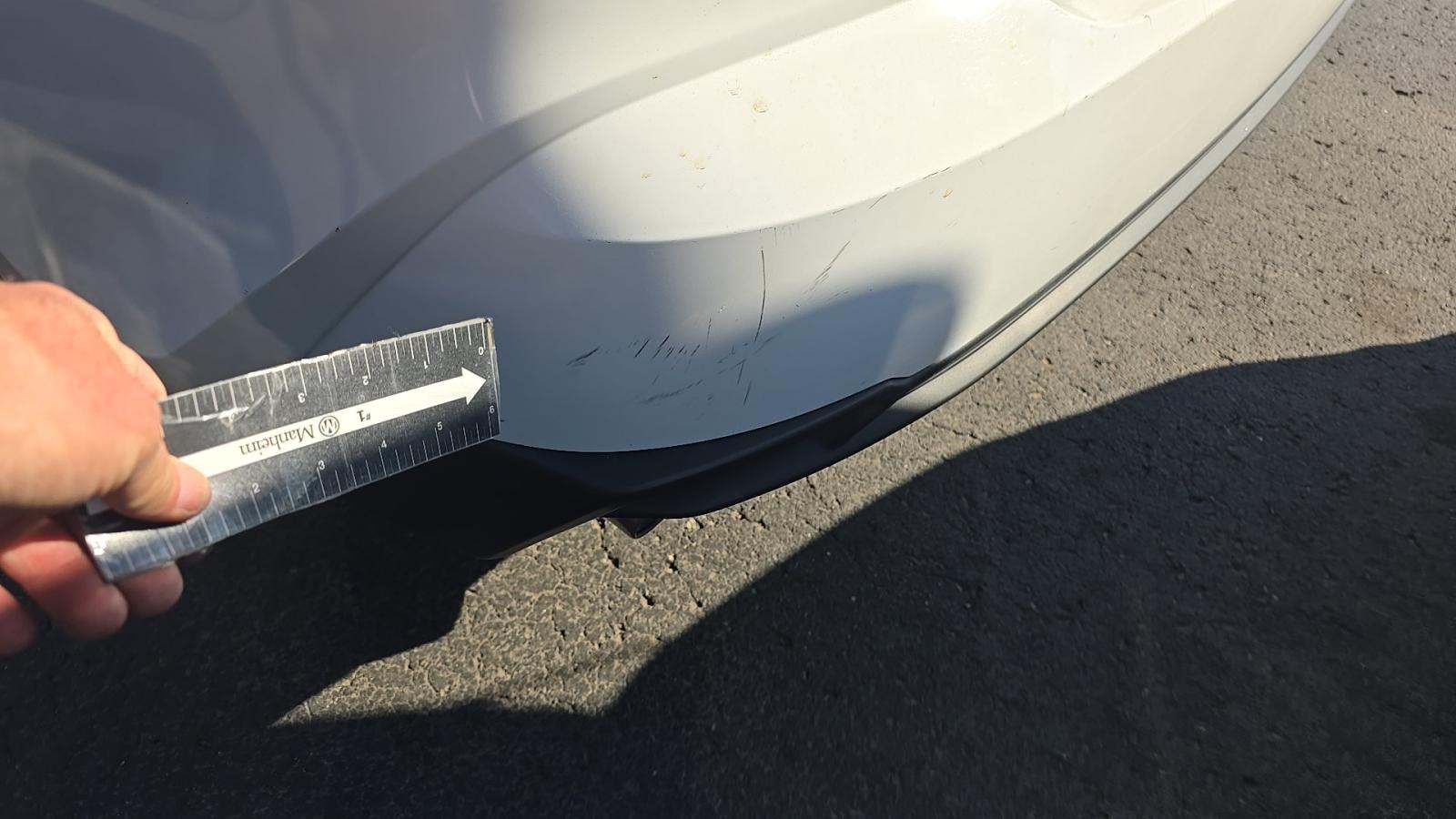 2025 Toyota Camry SE FWD