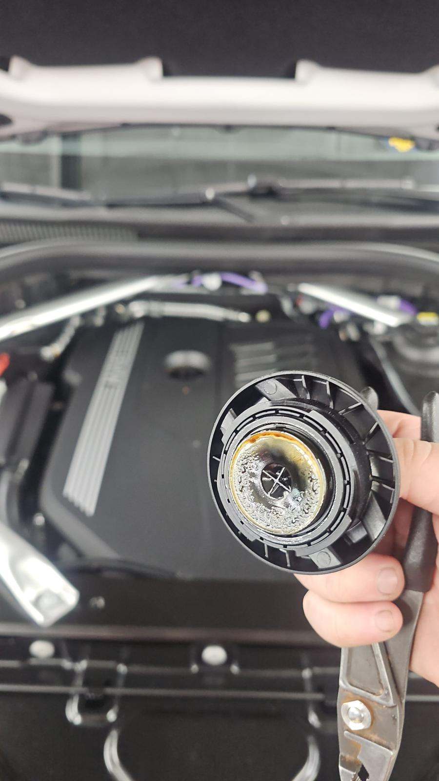 2023 BMW X6 xDrive40i AWD